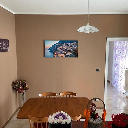 Appartamento Con Tre Camere - Zona Centrale Алессандрія Екстер'єр фото