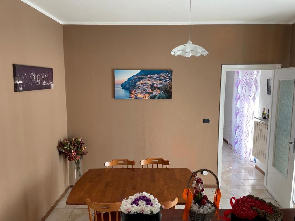 Appartamento Con Tre Camere - Zona Centrale Алессандрія Екстер'єр фото